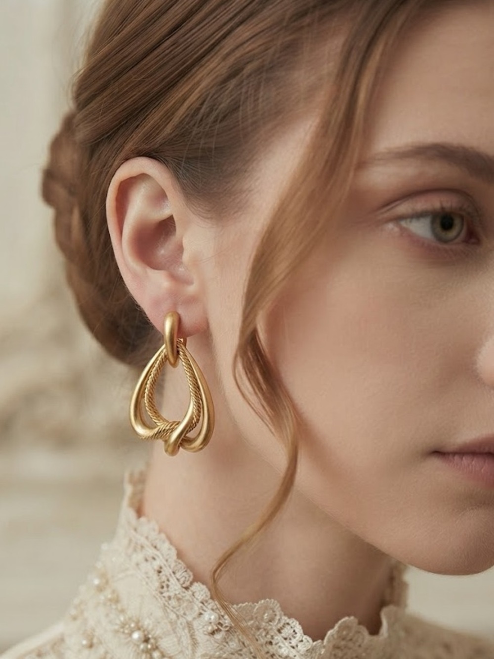 VINTAGE CLASSIC DANGLE MINIMALIST STATEMENT EARRINGS